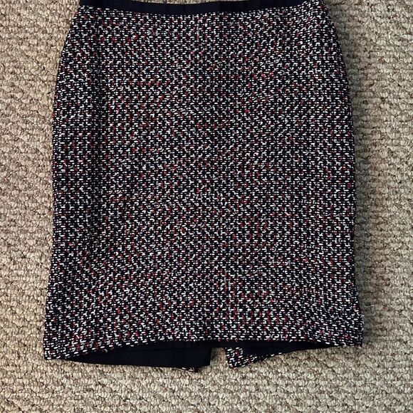 Talbots Size 8 Blue and red plaid pencil skirt tweed - Picture 1 of 5